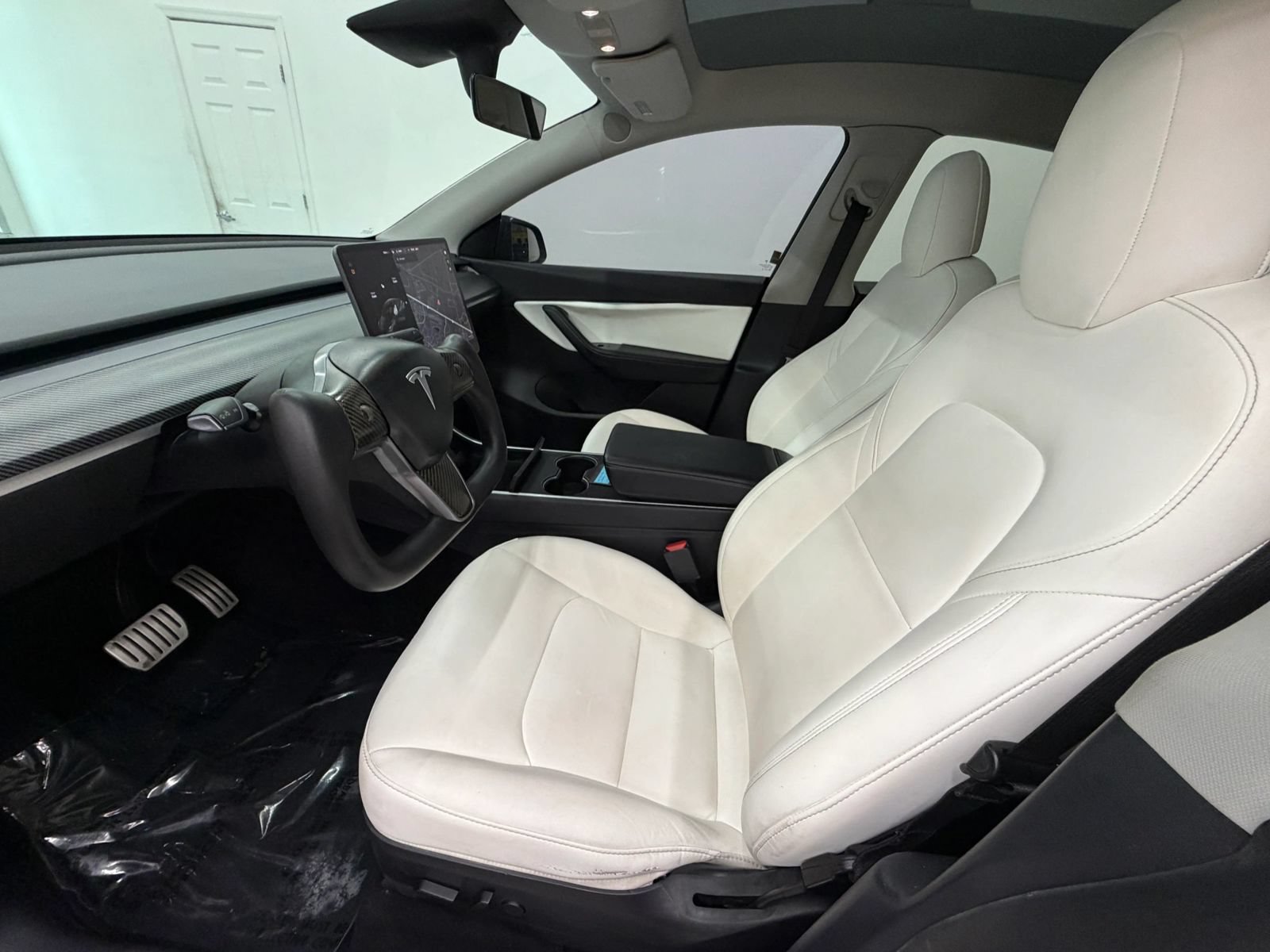 Used 2020 Tesla Model Y Performance AWD/4WD image 14