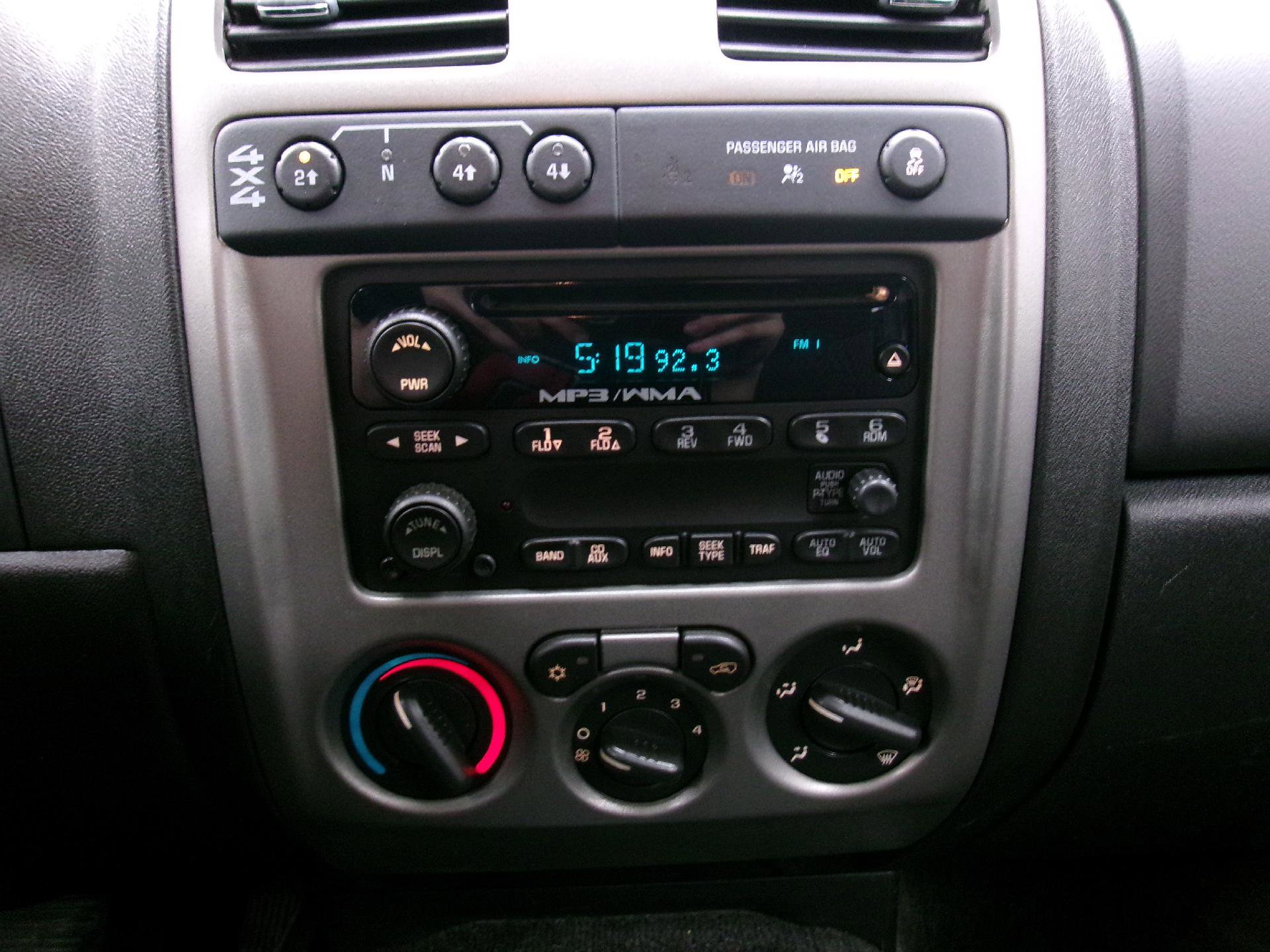 Used 2012 Chevrolet Colorado LT image 8