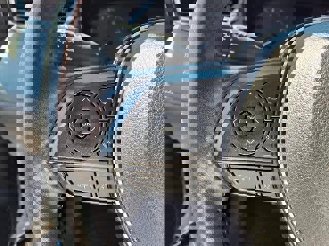 Used 2023 Toyota Corolla Cross LE image 7