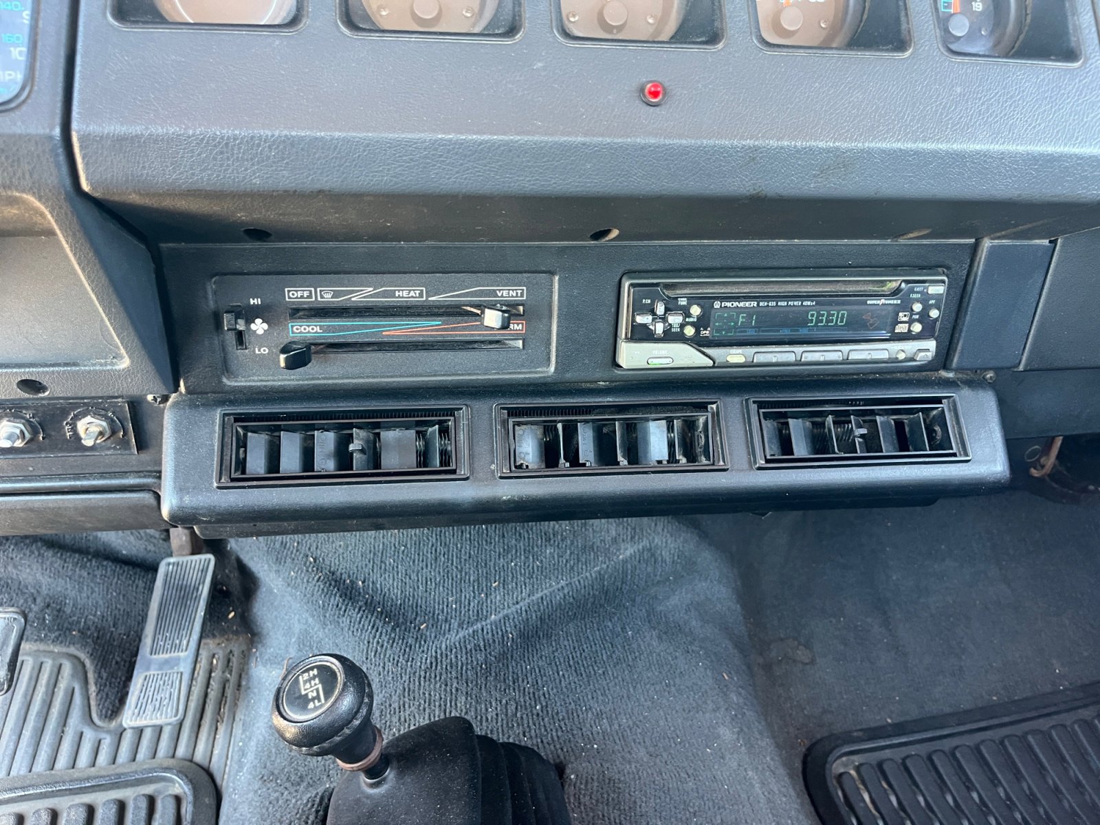 Used 1995 Jeep Wrangler SE AWD/4WD image 29