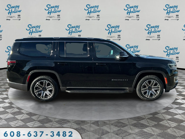 Used 2022 Jeep Wagoneer Series III w/ Flexible Seating Group AWD/4WD image 4