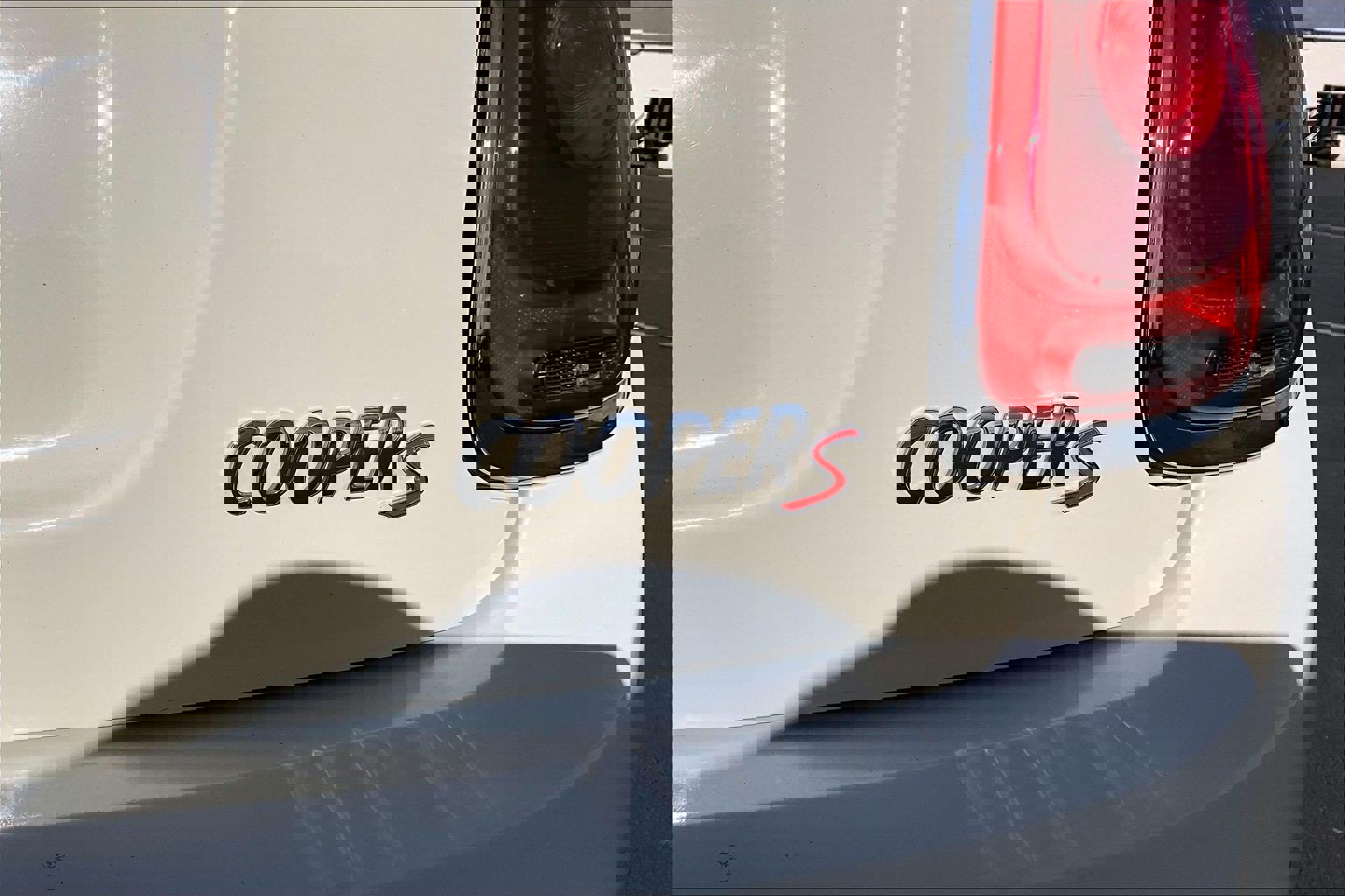 Used 2015 MINI Cooper S image 30