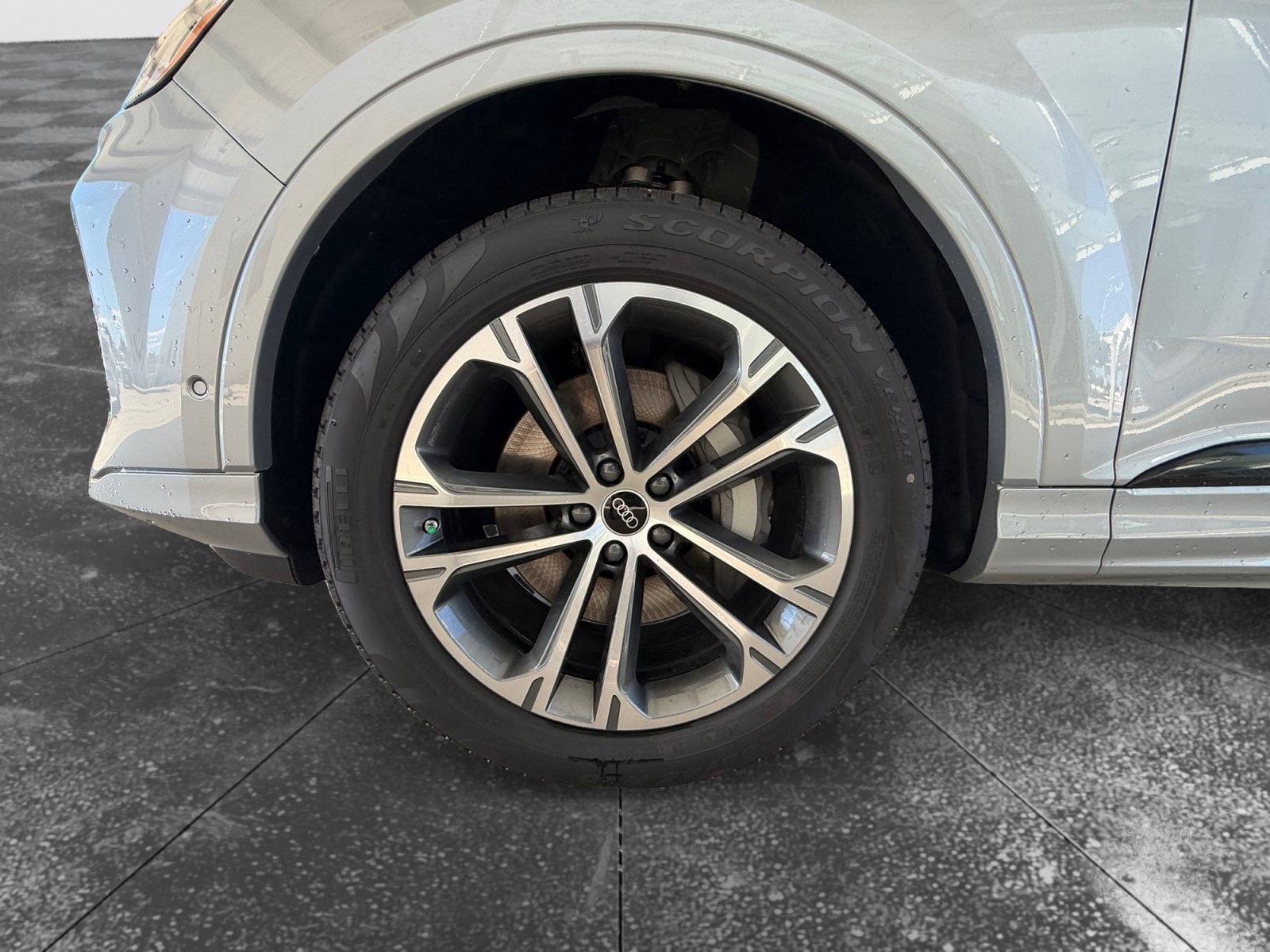 New 2026 Audi Q7 2.0T Premium AWD/4WD image 9