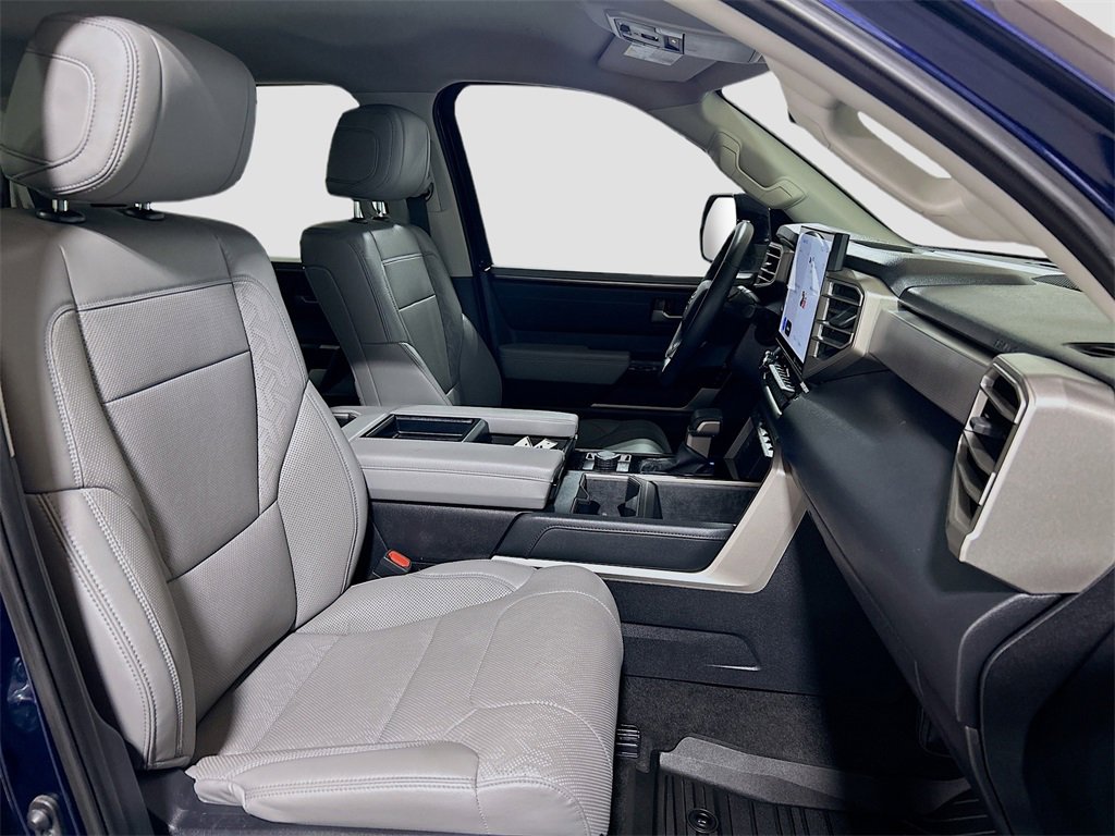 Used 2024 Toyota Tundra Limited image 25