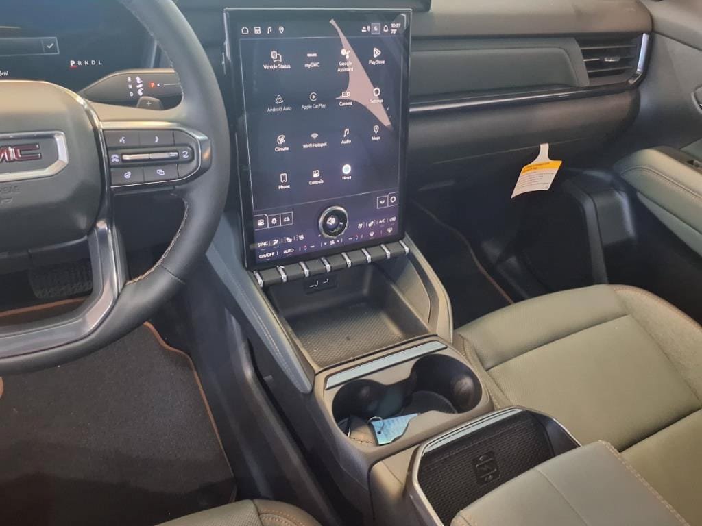 New 2026 GMC Terrain AT4 w/ Convenience Package III AWD/4WD image 14