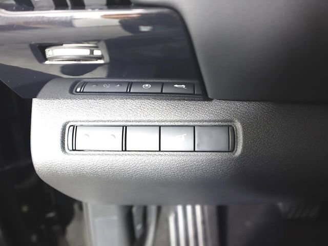 New 2025 Nissan Pathfinder SV w/ Cargo Package AWD/4WD image 20