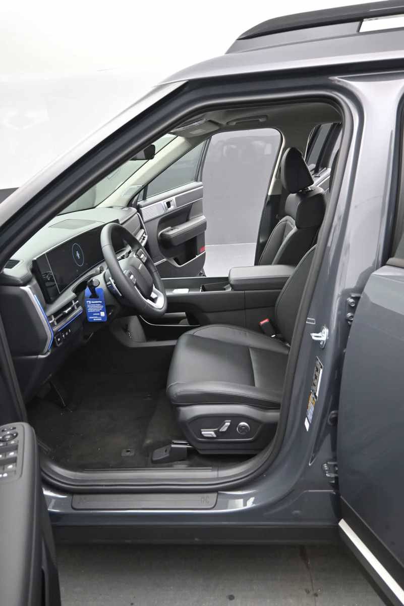 New 2026 Hyundai Santa Fe Limited AWD/4WD image 15