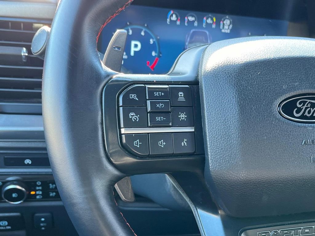 Used 2025 Ford F150 Raptor image 36