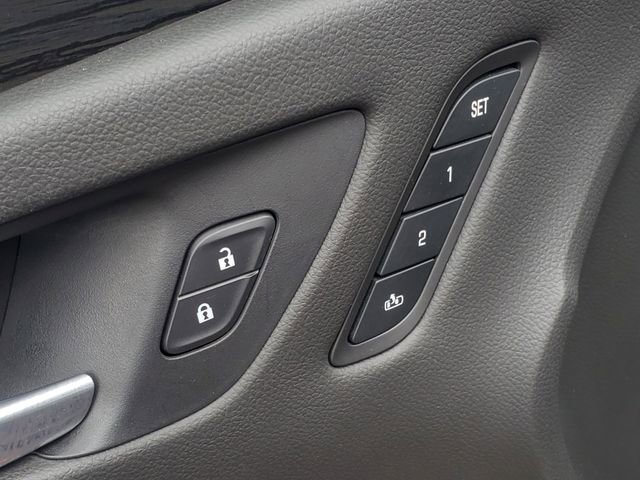 Used 2017 Buick Envision Essence FWD image 12
