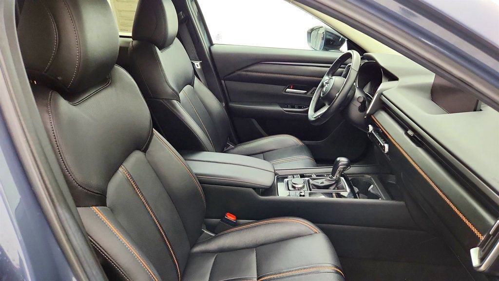 Used 2025 MAZDA CX-50 AWD 2.5 S w/ Premium Plus Pkg image 23