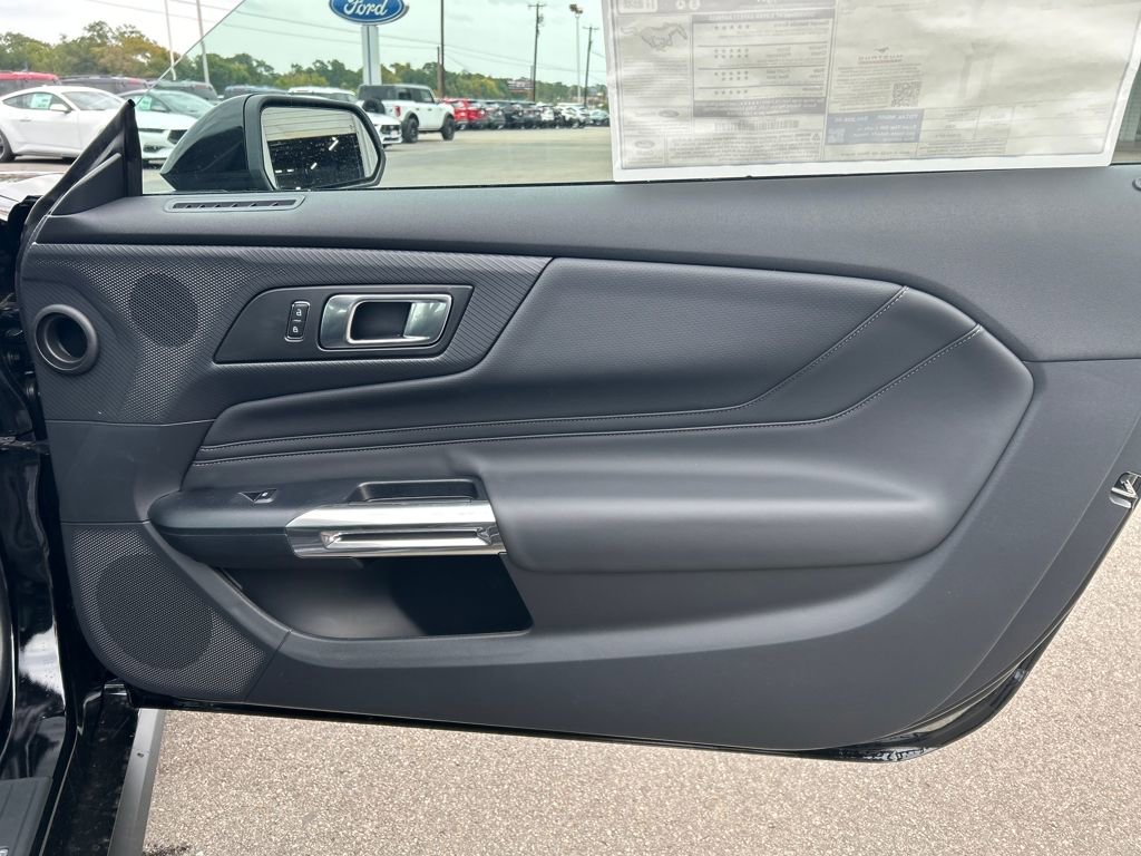 New 2025 Ford Mustang Premium image 25