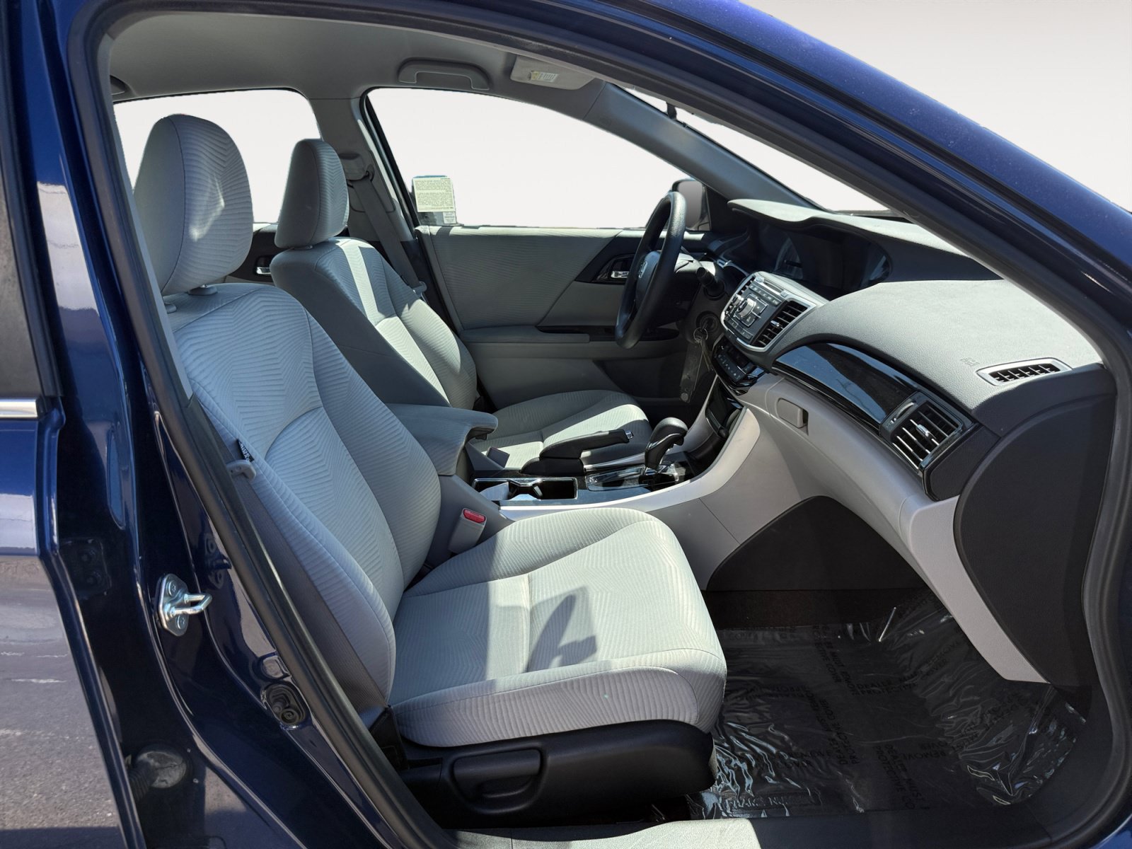 Used 2016 Honda Accord LX image 19