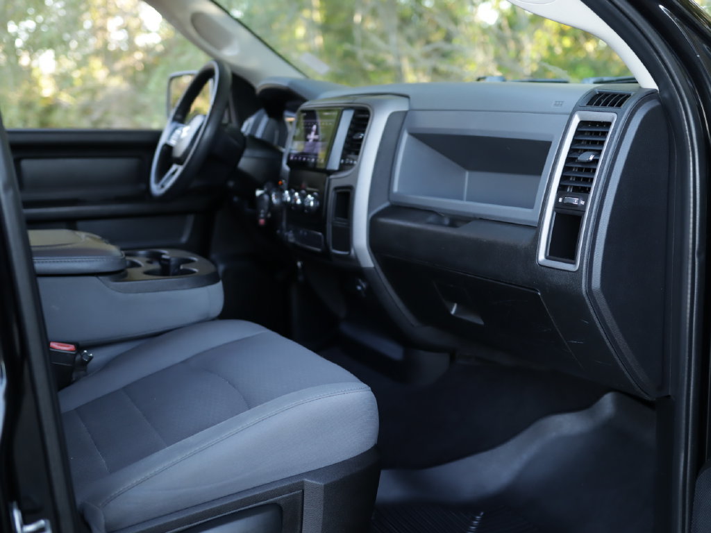 Used 2019 RAM 1500 ST w/ SXT Plus Group AWD/4WD image 26