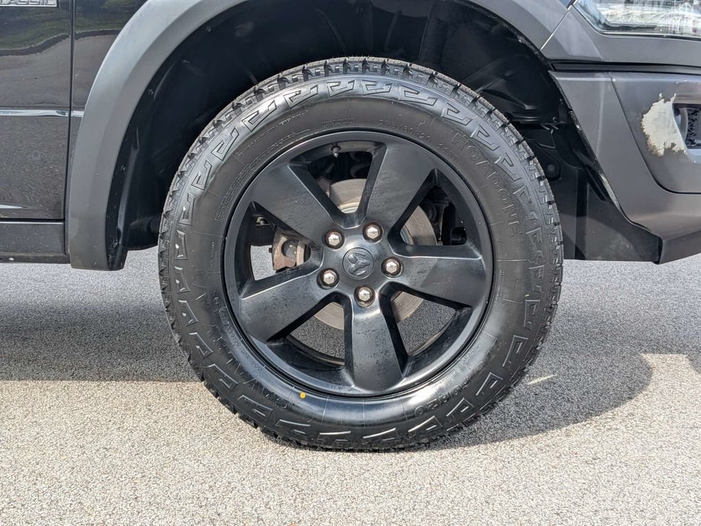 Used 2019 RAM 1500 Warlock AWD/4WD image 10