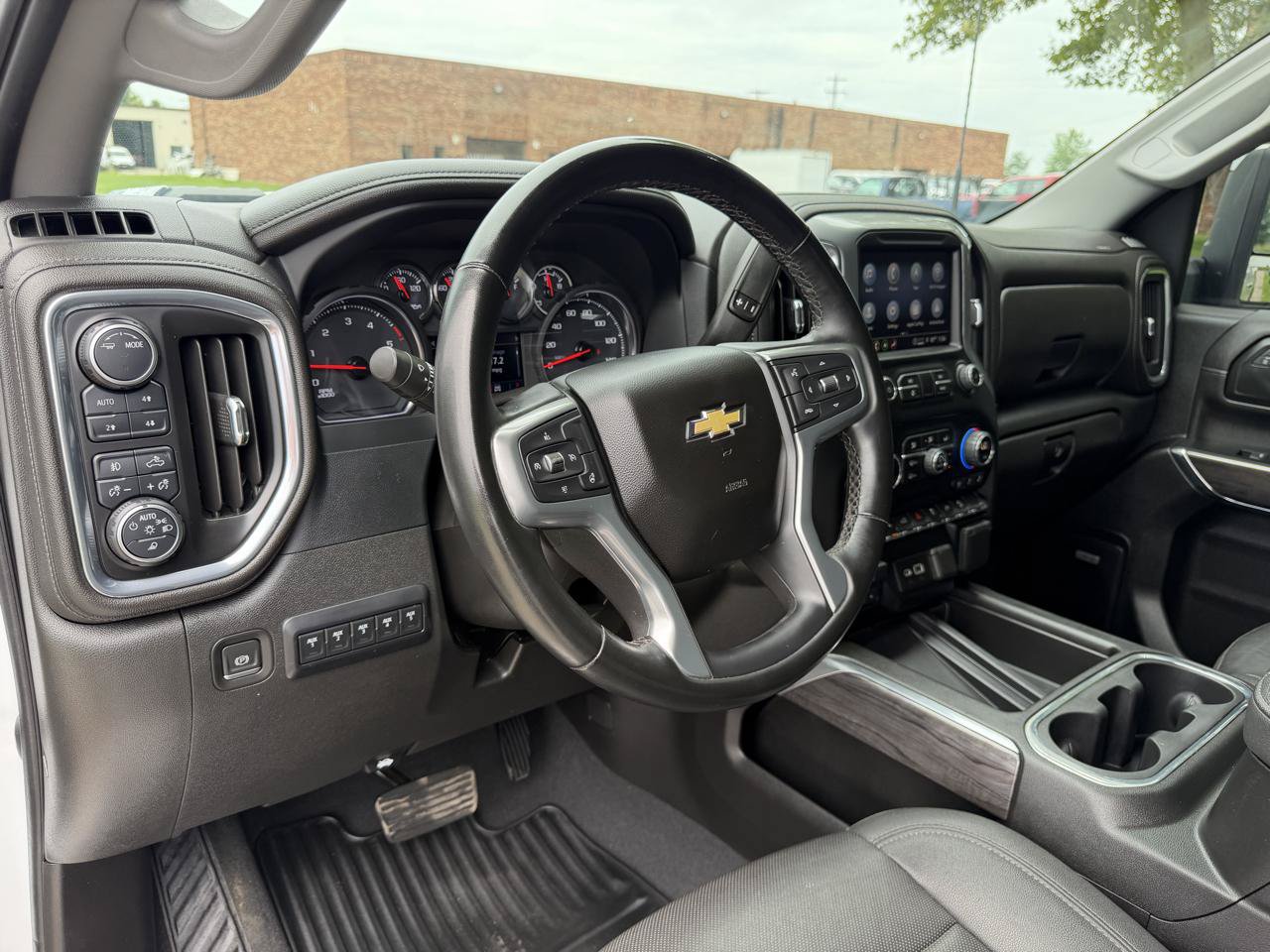 Used 2023 Chevrolet Silverado 2500 LTZ w/ LTZ Plus Package AWD/4WD image 21