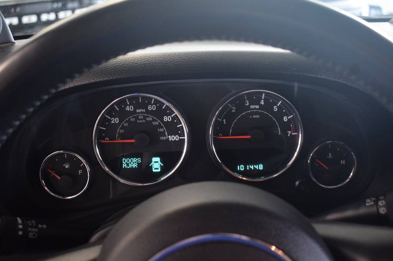 Used 2014 Jeep Wrangler Sport w/ Quick Order Package 24S AWD/4WD image 54