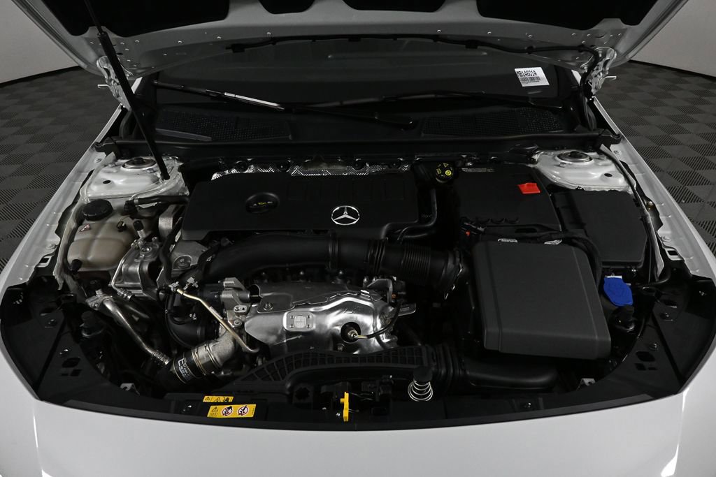 Certified 2023 Mercedes-Benz CLA 250 image 31