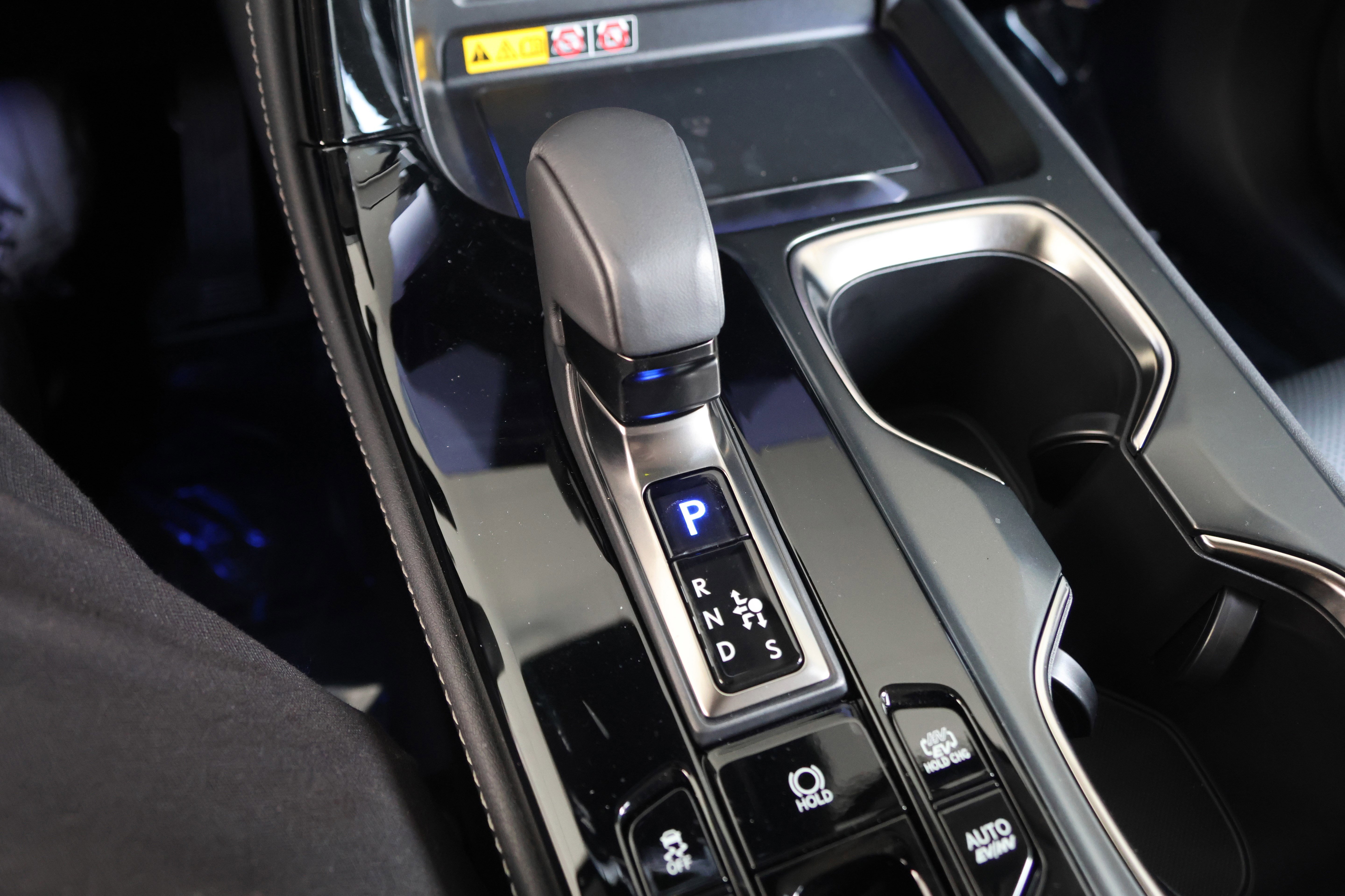 Certified 2025 Lexus NX 450h+ AWD w/ Accessory Package (K3) image 33