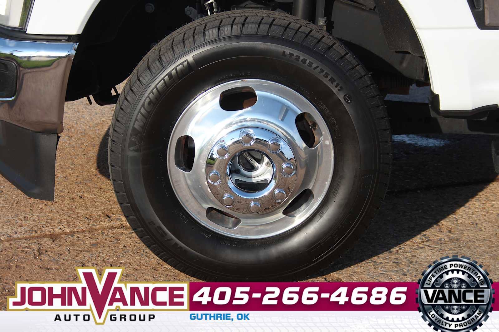 Used 2025 Ford F350 XLT AWD/4WD image 15
