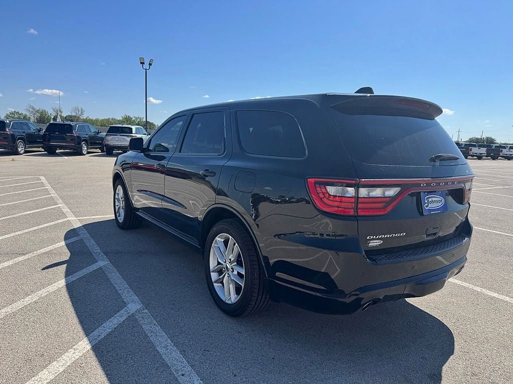 Used 2023 Dodge Durango GT RWD image 4