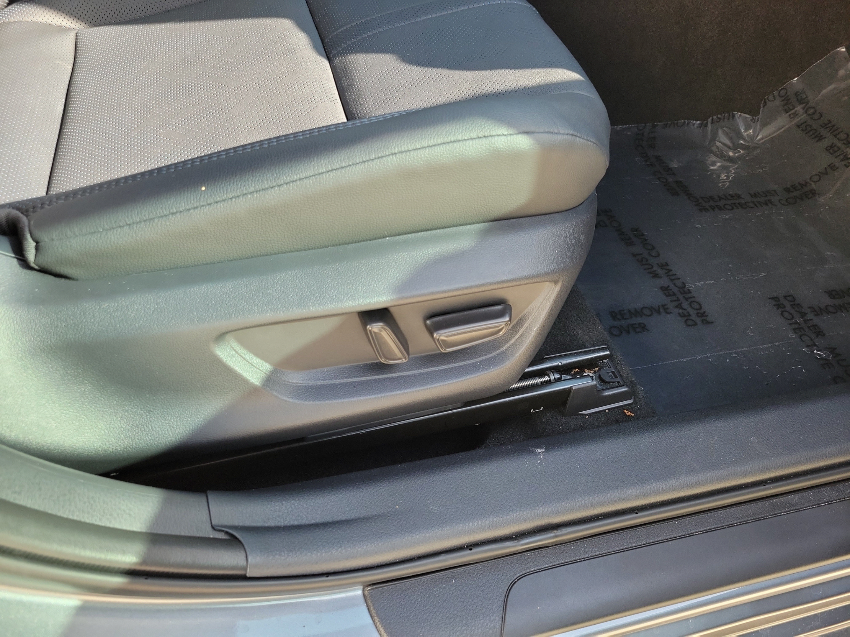 Used 2025 Toyota Camry XSE FWD image 29