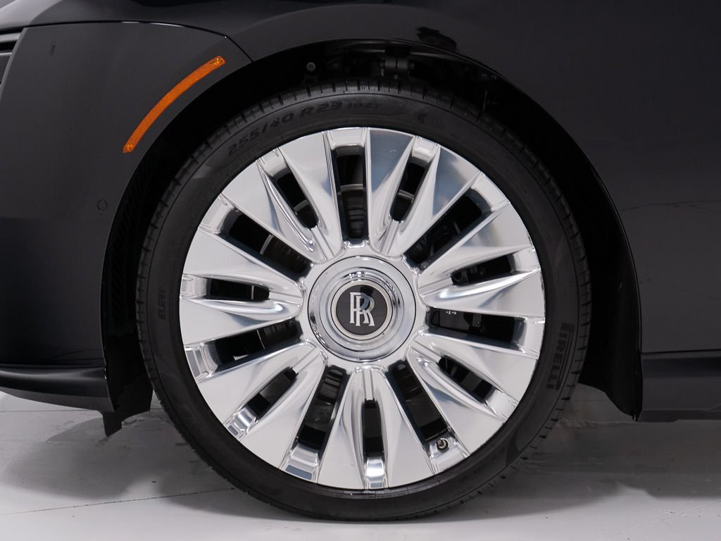 Certified 2024 Rolls-Royce Spectre w/ Spectre Launch Package AWD/4WD image 39