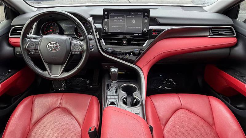 Used 2022 Toyota Camry XSE FWD image 17