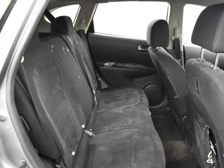 Used 2010 Nissan Rogue S w/ 360 Degree Value Pkg AWD/4WD image 17