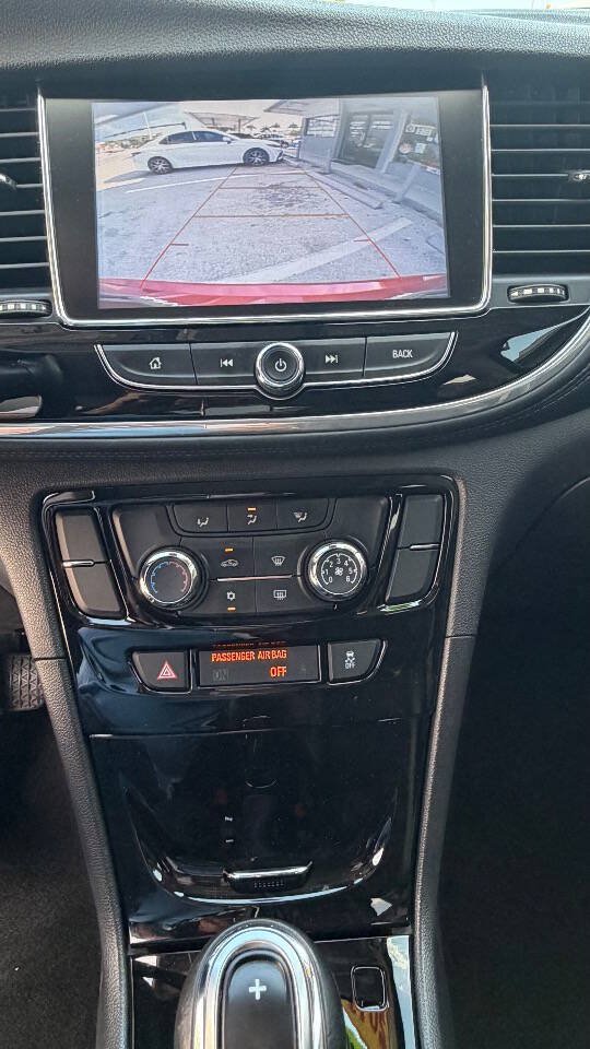 Used 2019 Buick Encore Preferred w/ Safety Package FWD image 17