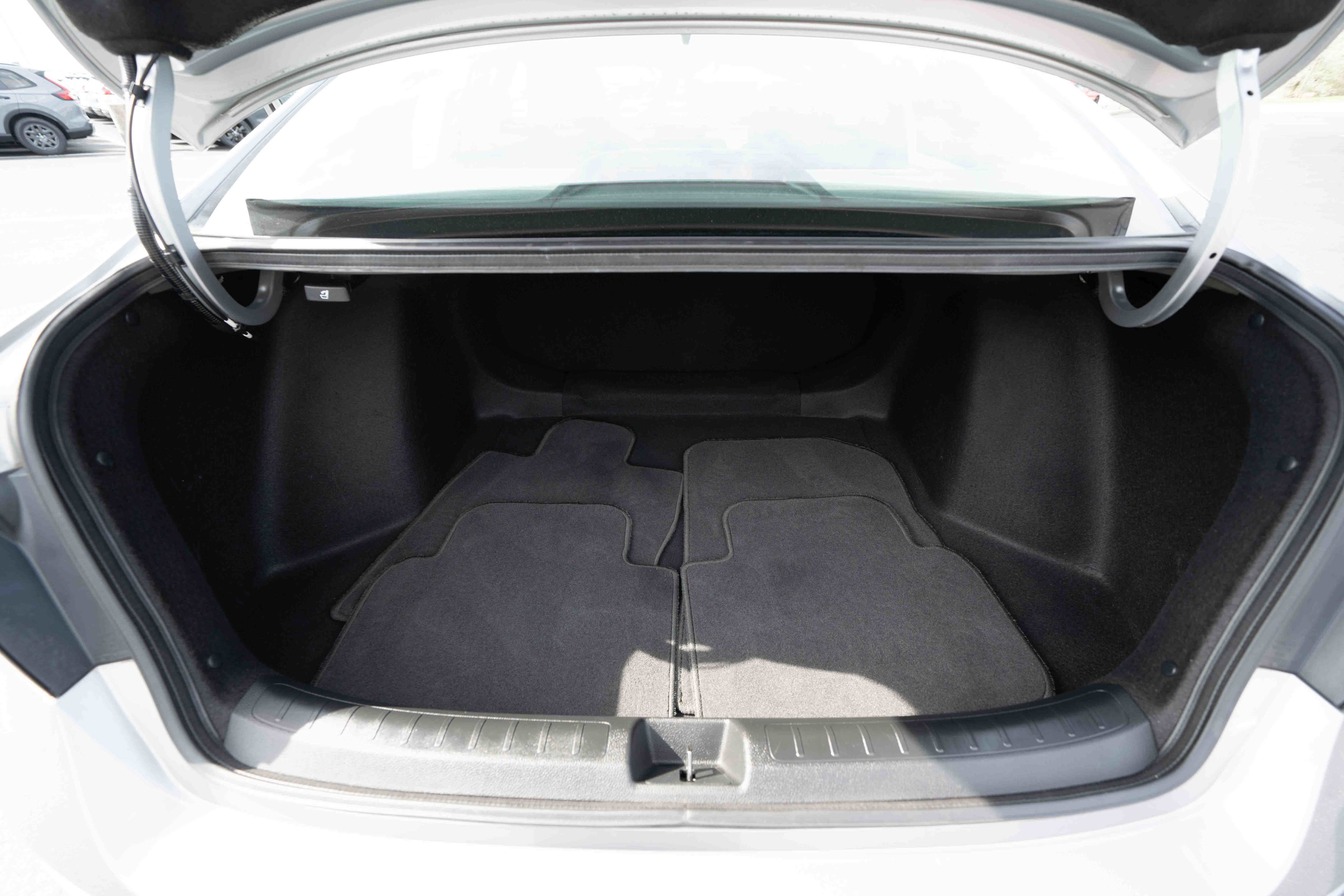 Used 2023 Honda Civic LX image 27