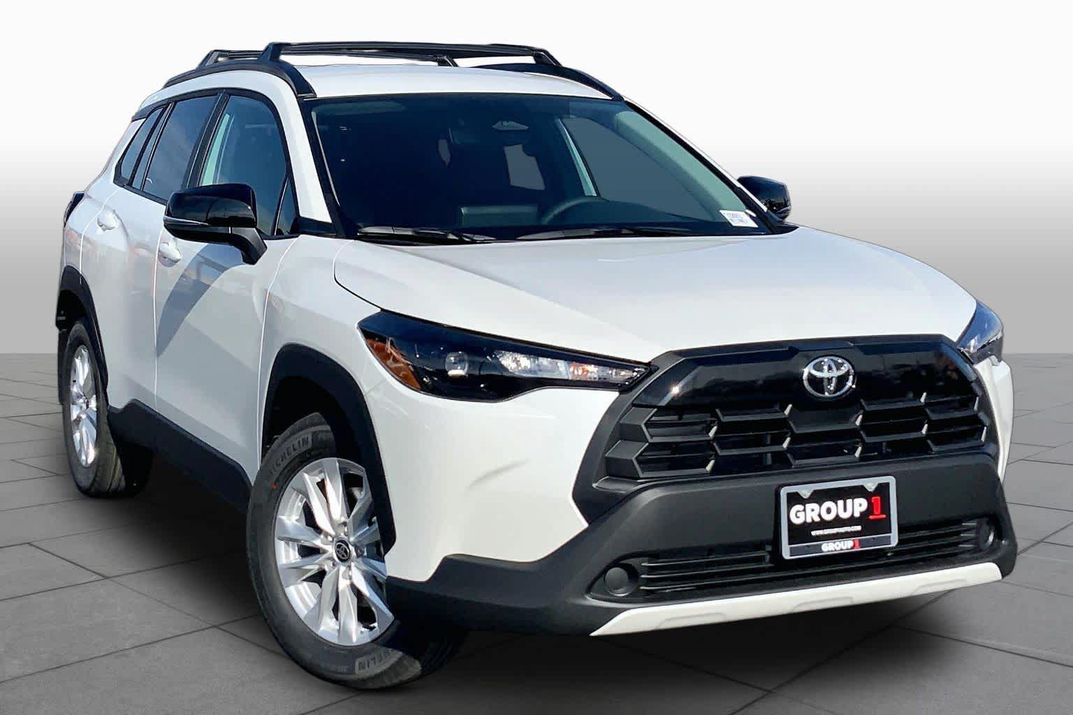 New 2026 Toyota Corolla Cross LE FWD image 2
