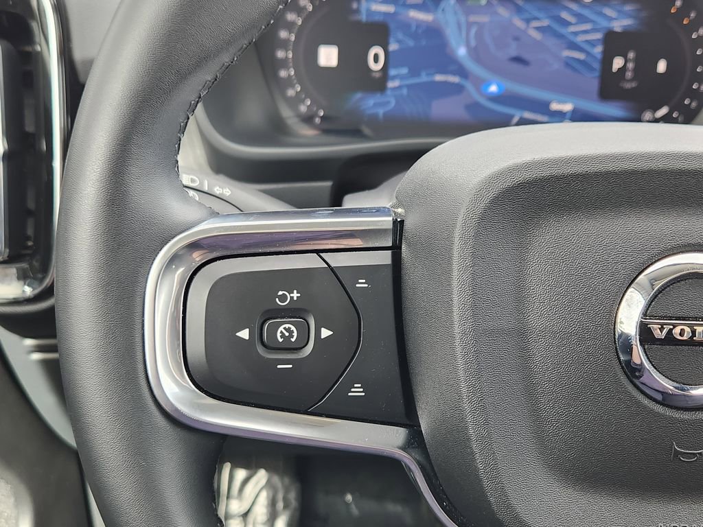New 2025 Volvo XC40 B5 Plus w/ Protection Package Premier image 16
