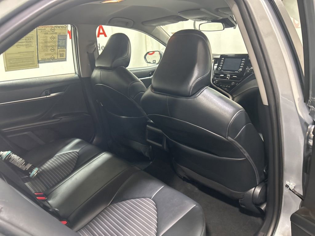 Used 2024 Toyota Camry SE image 15