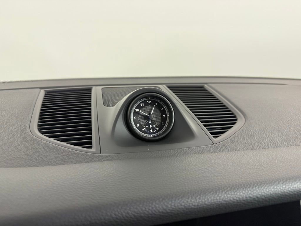 New 2026 Porsche Macan S image 24