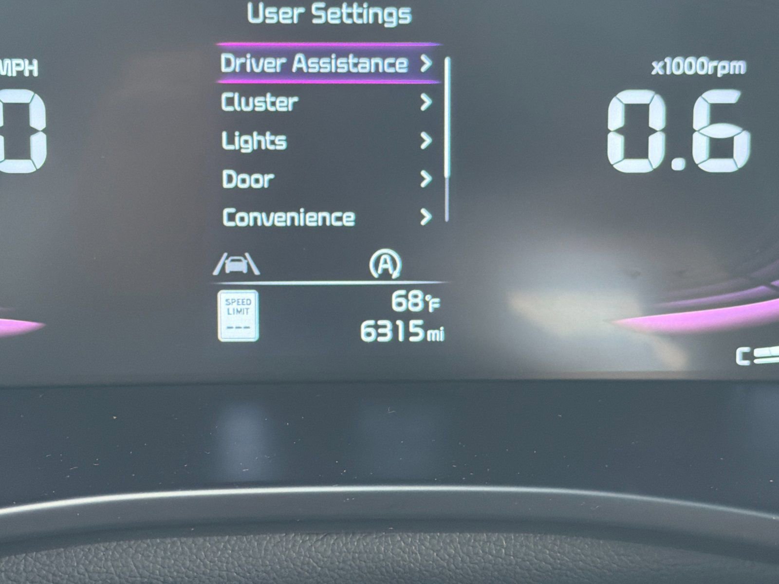 Used 2024 Kia Soul LX w/ Option Group 015 FWD image 27
