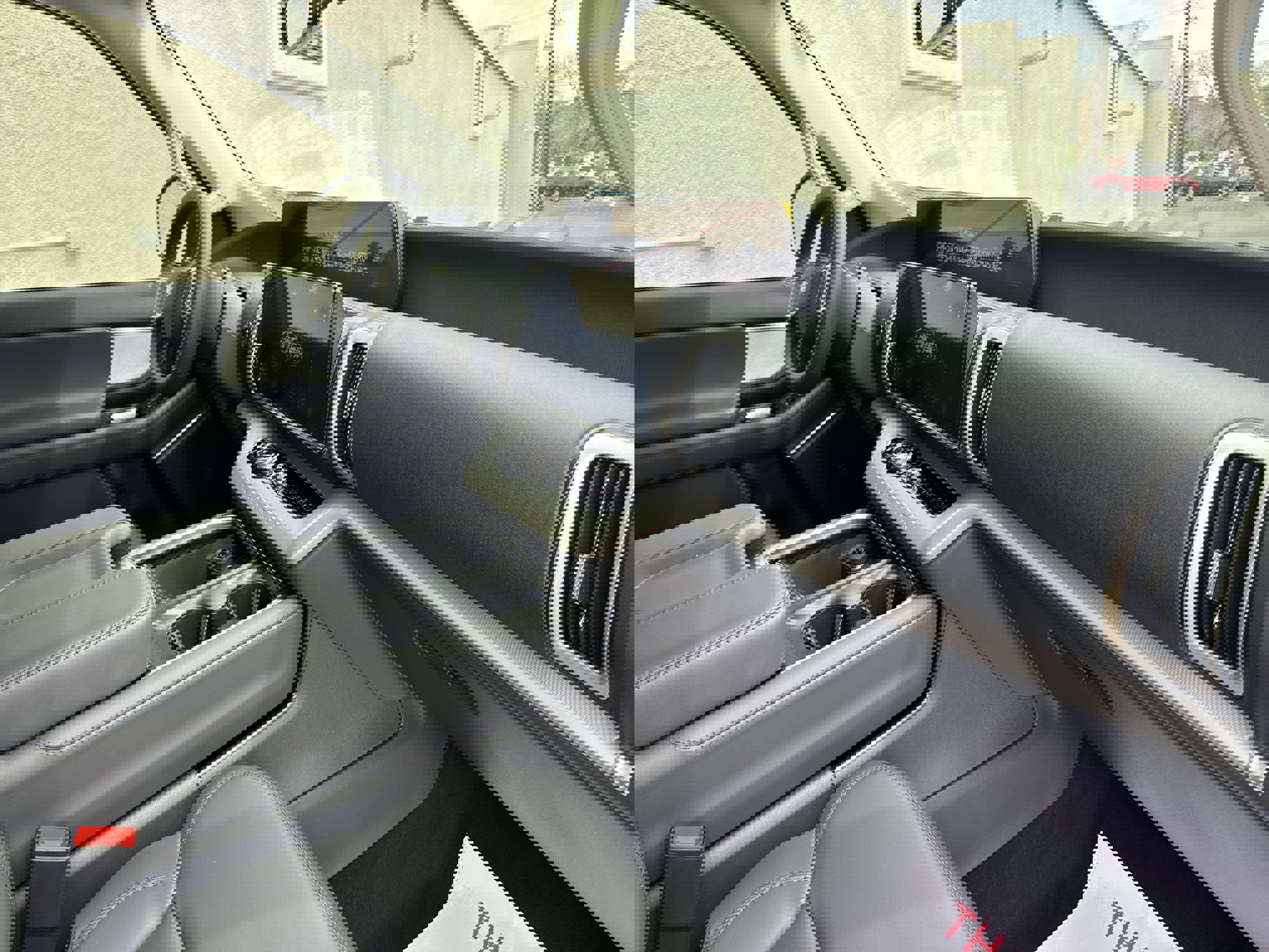 New 2026 Ford Expedition Active image 20