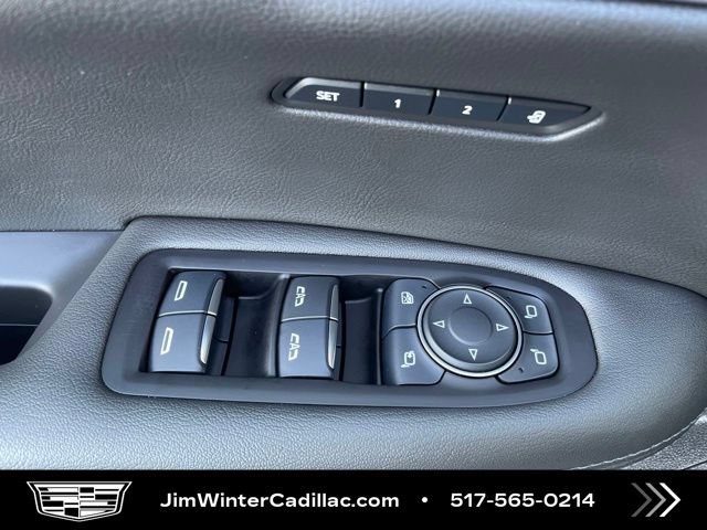 Certified 2025 Cadillac XT6 Premium Luxury w/ Technology Package AWD/4WD image 29