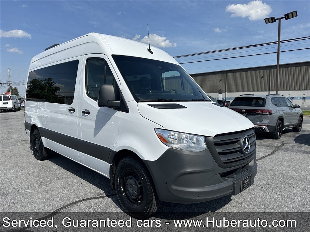 Used 2024 Mercedes-Benz Sprinter 2500 image 3