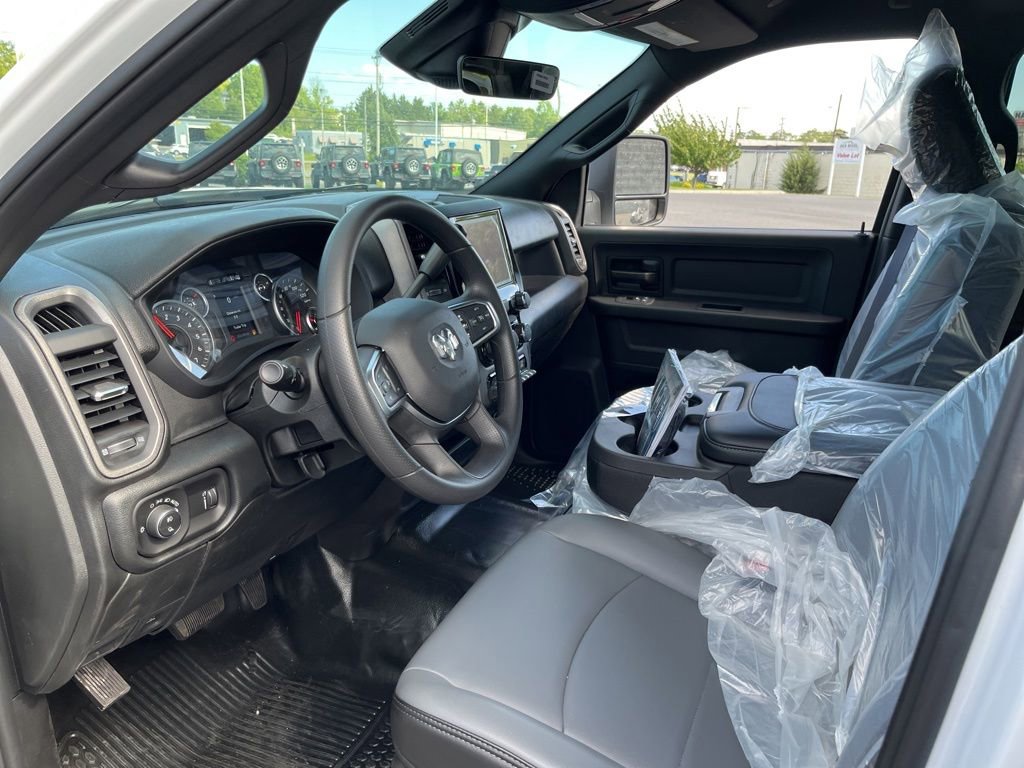 New 2026 RAM 2500 Tradesman AWD/4WD image 8