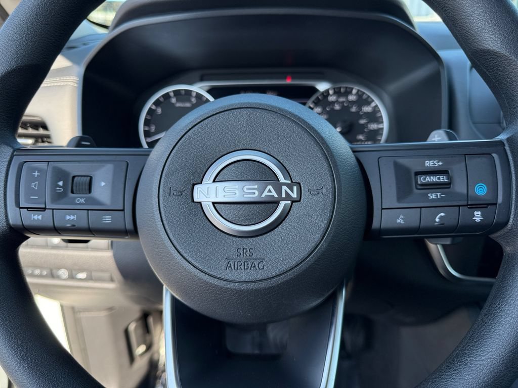 Used 2024 Nissan Rogue SV AWD/4WD image 20
