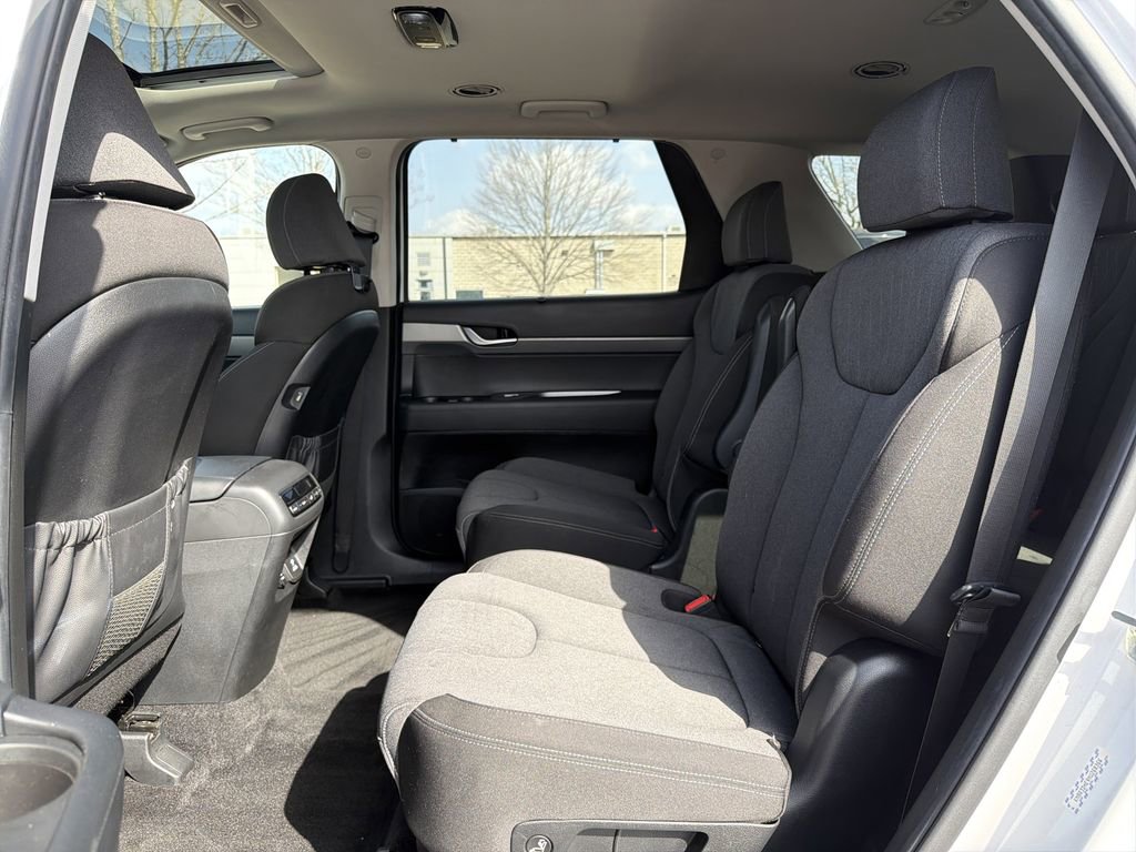 Used 2021 Hyundai Palisade SEL w/ Convenience Package image 14