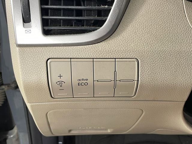 Used 2013 Hyundai Elantra GT FWD image 10