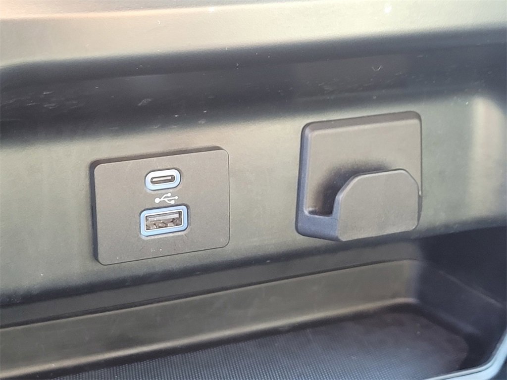 Used 2023 Ford F150 XLT image 22