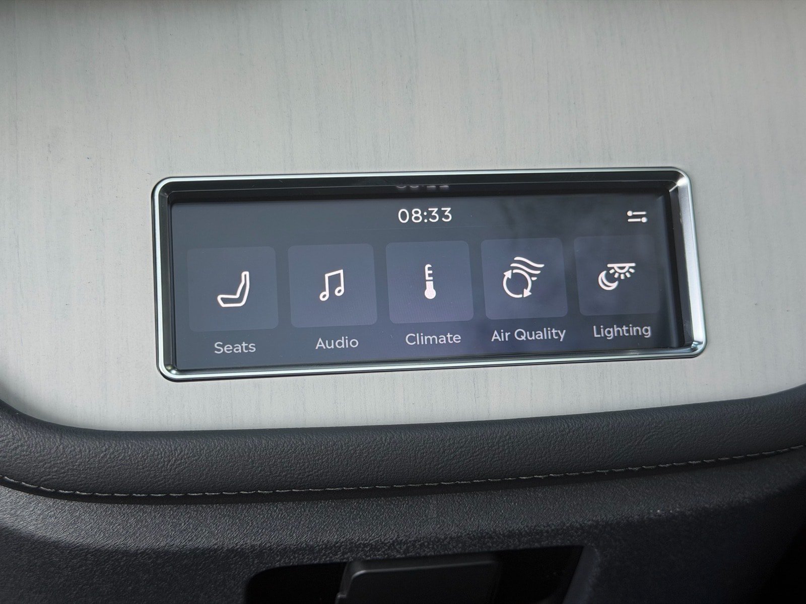 New 2027 Lincoln Navigator Reserve w/ Jet Appearance Package AWD/4WD image 22