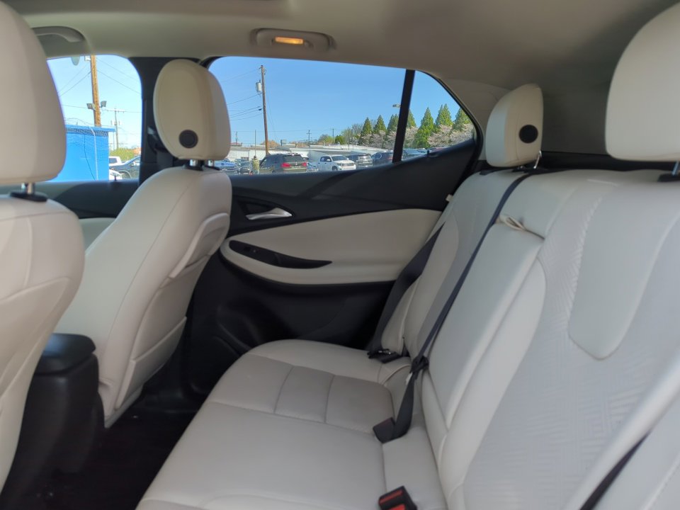 Used 2020 Buick Encore GX Essence w/ Experience Buick Package image 14