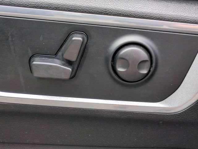 Used 2022 RAM 1500 Laramie AWD/4WD image 13