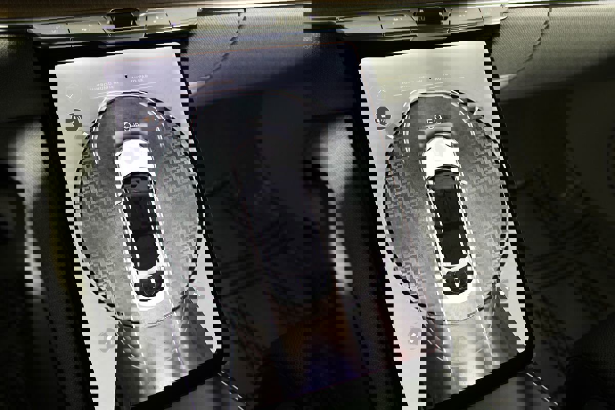 Used 2023 Lucid Air Touring image 17