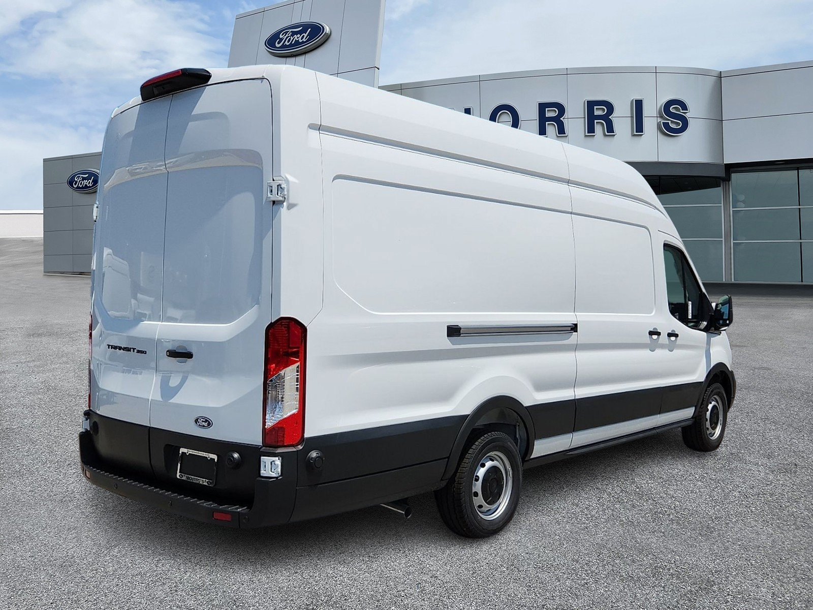 New 2026 Ford Transit 350 148 High Roof Extended w/ Load Area Protection Package RWD image 4