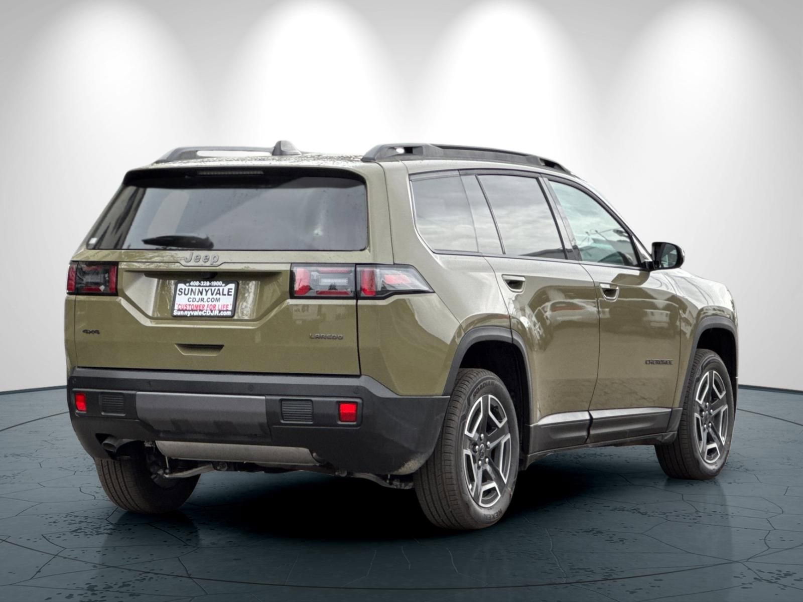 New 2026 Jeep Cherokee Laredo AWD/4WD image 4