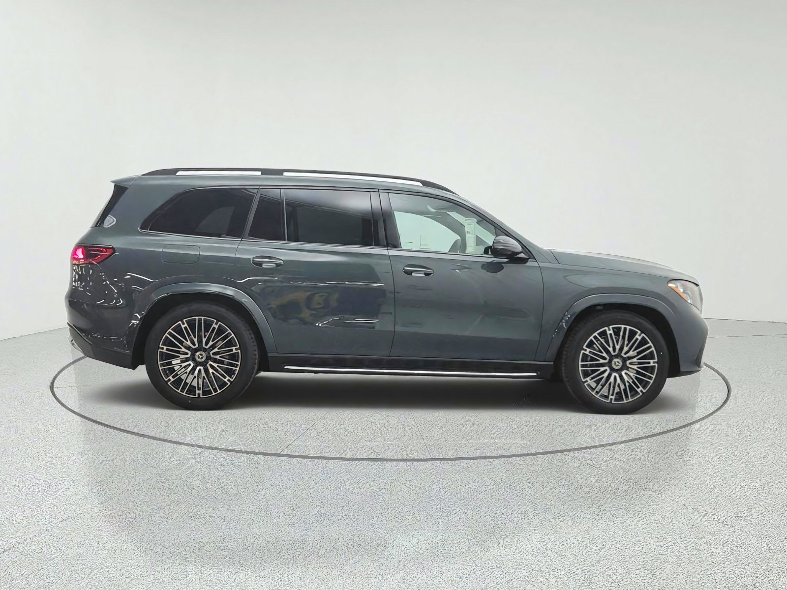 New 2027 Mercedes-Benz GLS 450 4MATIC image 4